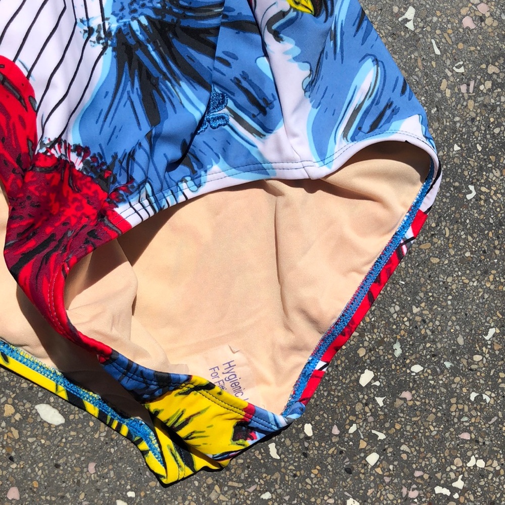 Hapari Colorful Floral 1 Pc Swim Suit -Sz 8-10 Med - Picture 5 of 7